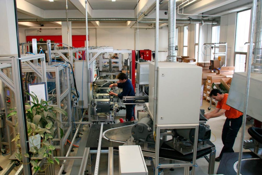 As modernas instalações de produção da Truma também são monitoradas com o PRTG